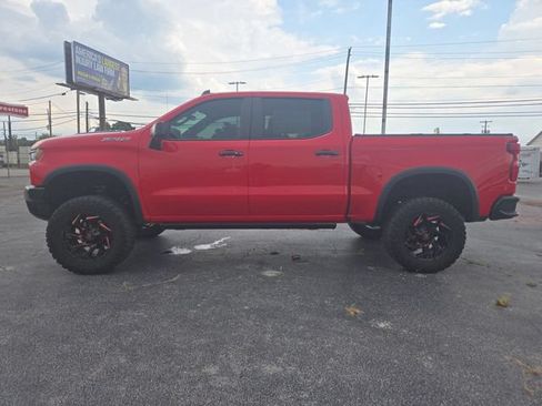 Used 2023 Chevrolet Silverado 1500 ZR2 w/ Technology Package AWD/4WD image 5