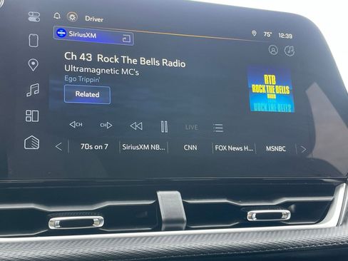 Used 2025 Chevrolet Equinox LT image 21