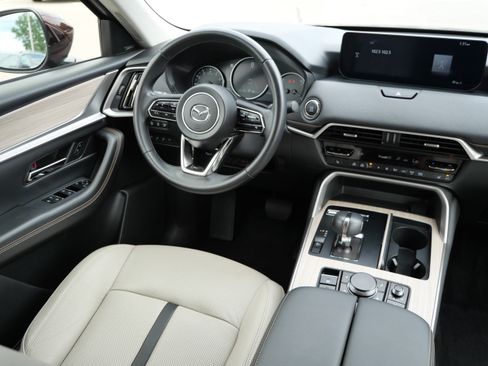 Used 2024 MAZDA CX-90 3.3 Turbo w/ Premium Package AWD/4WD image 9