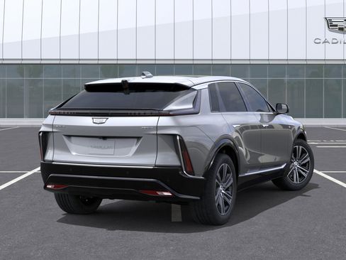 New 2026 Cadillac Lyriq Luxury image 4
