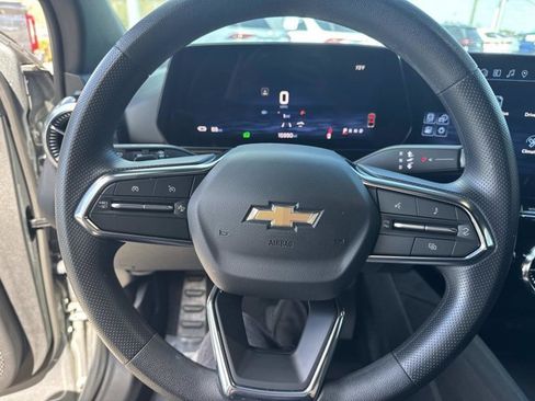 Used 2025 Chevrolet Blazer EV LT image 24