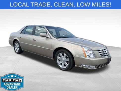 Used 2006 Cadillac DTS FWD image 2