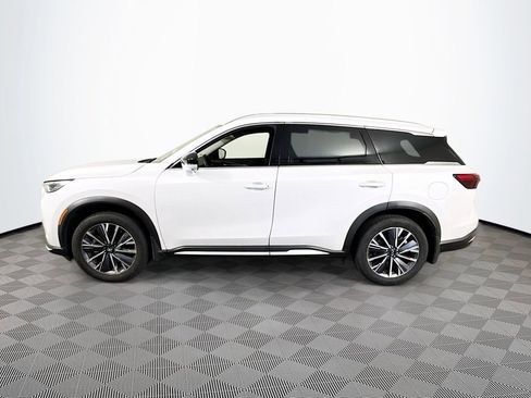 Used 2026 INFINITI QX60 Luxe w/ Cargo Package FWD image 8
