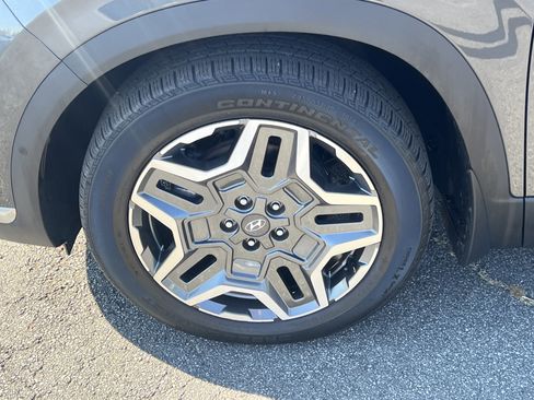 Used 2023 Hyundai Santa Fe Limited image 11