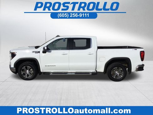 Used 2024 GMC Sierra 1500 SLE image 1