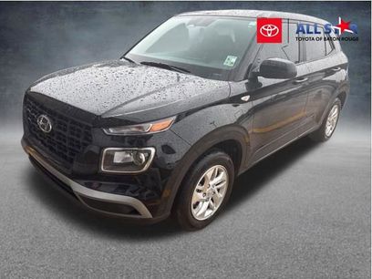 Used 2025 Hyundai Venue SE