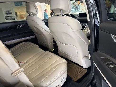 Used 2021 Genesis GV80 2.5T image 13