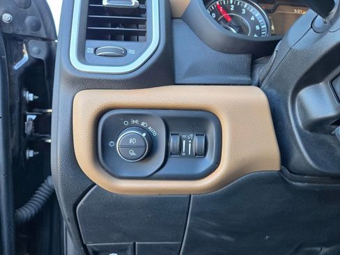 Used 2019 RAM 3500 Big Horn AWD/4WD image 19