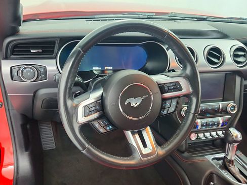 Used 2018 Ford Mustang GT Premium w/ Equipment Group 401A RWD image 18