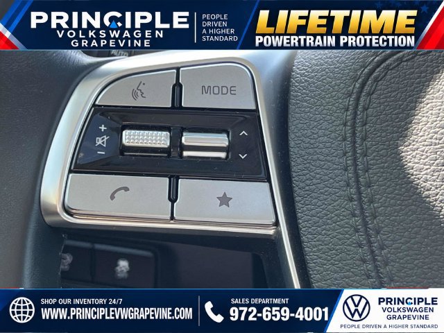 Used 2024 Kia Telluride EX w/ EX Captain's Chair Package FWD image 16