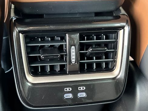 New 2026 Toyota Crown Signia Limited image 14