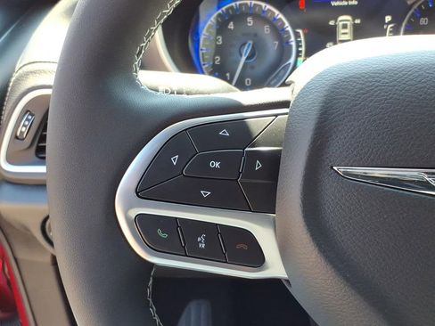 New 2026 Chrysler Pacifica Select image 17