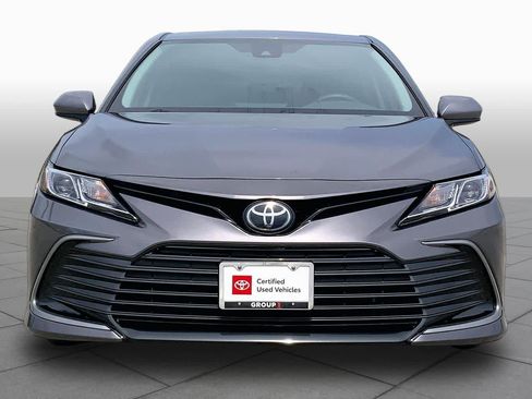 Used 2023 Toyota Camry LE FWD image 4