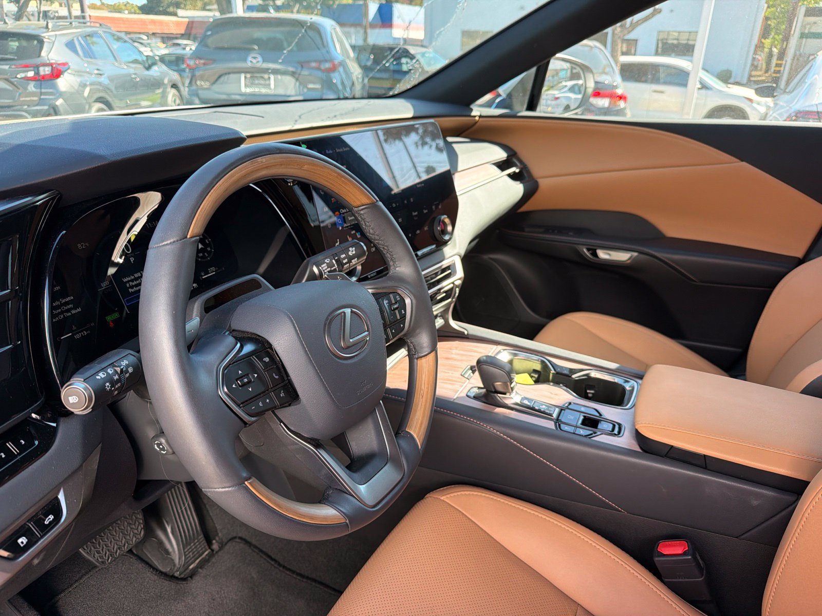 Used 2026 Lexus RX 350h w/ Convenience Package AWD/4WD image 10
