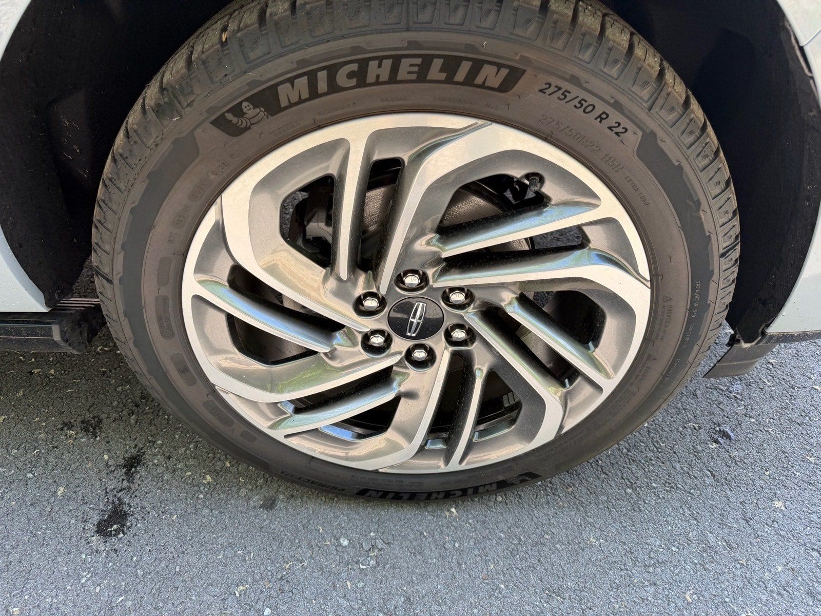 New 2026 Lincoln Navigator Reserve AWD/4WD image 9