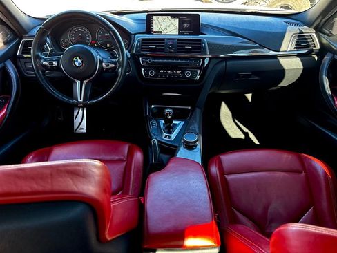 Used 2018 BMW M3 image 23