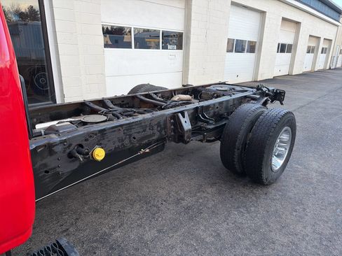 Used 2018 Chevrolet Silverado 3500 LT image 15