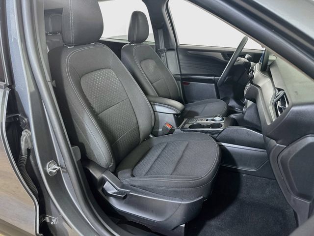 Certified 2025 Ford Escape Active AWD/4WD image 14