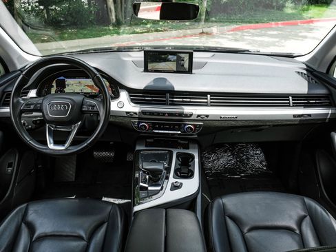 Used 2019 Audi Q7 2.0T Premium Plus w/ Premium Plus Package AWD/4WD image 16