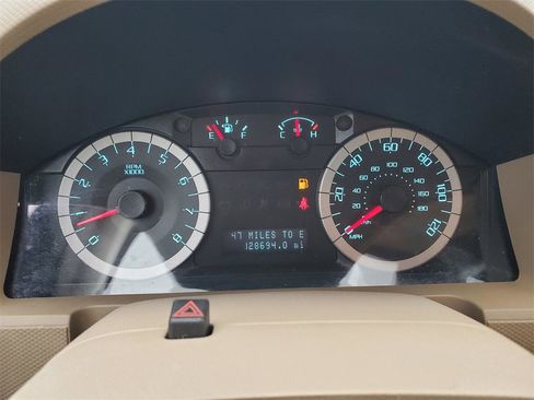 Used 2011 Ford Escape Limited w/ 302A Rapid Spec Order Code image 16