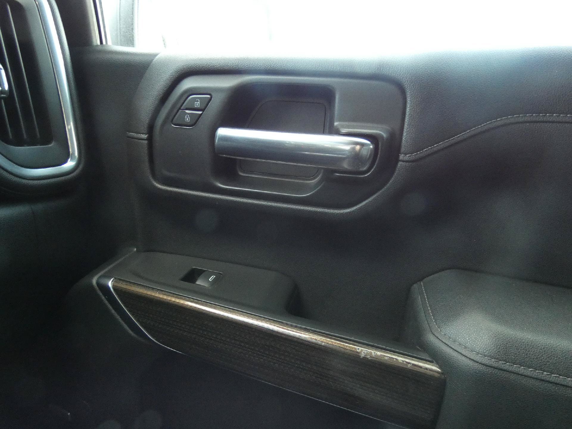 Used 2020 Chevrolet Silverado 1500 RST w/ All-Star Edition AWD/4WD image 24