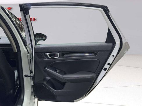 Used 2023 Honda Civic Touring image 40