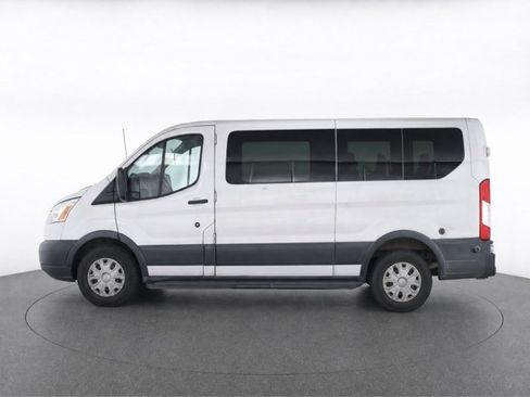 Used 2016 Ford Transit 350 XLT RWD image 4