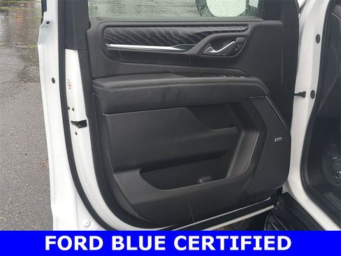 Used 2024 GMC Yukon Denali image 9