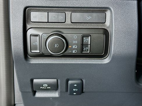 Used 2024 Ford F250 Lariat w/ Lariat Ultimate Package image 17