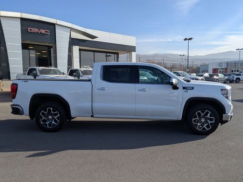 Used 2023 GMC Sierra 1500 SLT image 7