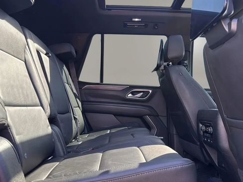 Used 2021 Chevrolet Tahoe Z71 w/ Rear Media and Nav Package image 10