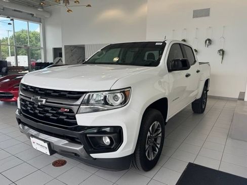 Used 2021 Chevrolet Colorado Z71 AWD/4WD image 28