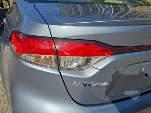 Used 2024 Toyota Corolla SE image 31