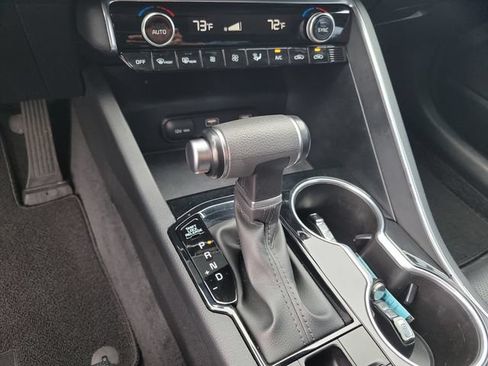 Used 2023 Kia K5 EX FWD image 32