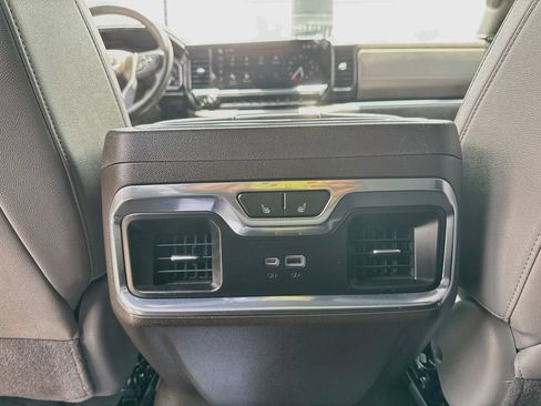 Used 2024 GMC Sierra 1500 SLT AWD/4WD image 24