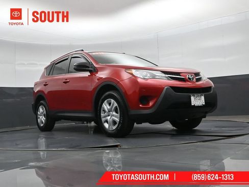 Used 2015 Toyota RAV4 LE AWD/4WD image 36