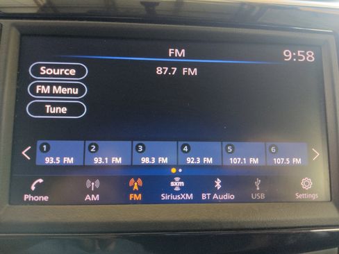 Used 2019 Nissan Sentra SV FWD image 25