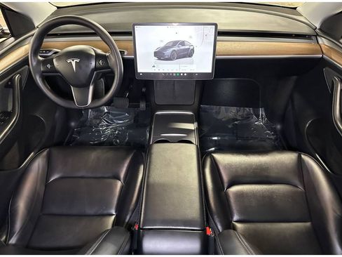 Used 2022 Tesla Model Y Long Range AWD/4WD image 23