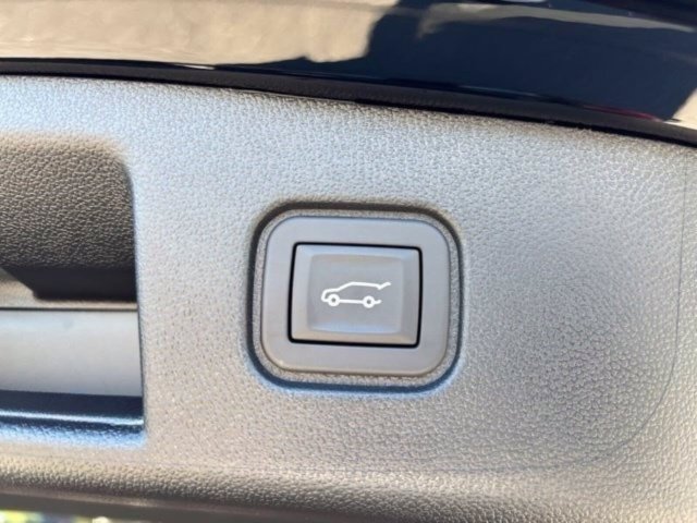 Used 2026 Chevrolet Blazer EV RS AWD/4WD image 40