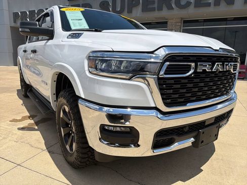 Used 2025 RAM 1500 Big Horn AWD/4WD image 2