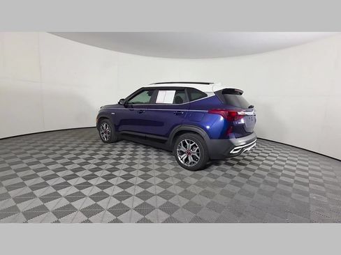 Used 2021 Kia Seltos S AWD/4WD image 44