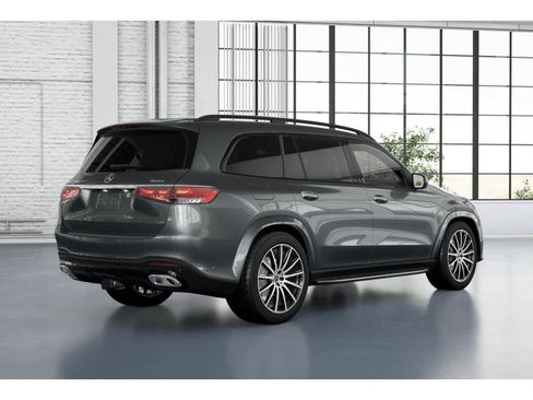 New 2026 Mercedes-Benz GLS 580 4MATIC image 33