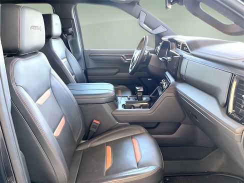 Used 2024 GMC Sierra 1500 AT4 w/ AT4 Premium Package image 30