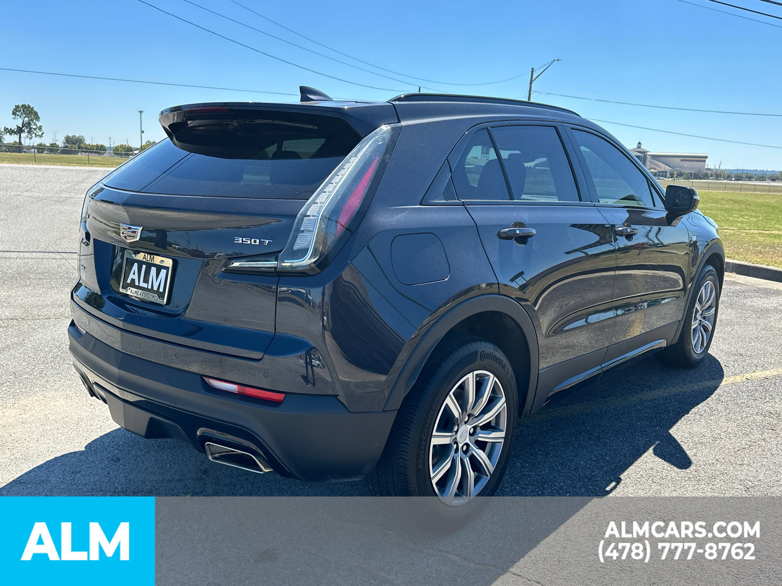 Used 2023 Cadillac XT4 Sport w/ Sun And Sound Package AWD/4WD image 5
