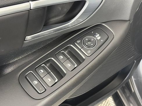 Used 2023 Hyundai Sonata SEL FWD image 25