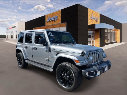 Certified 2021 Jeep Wrangler Unlimited Sahara w/ Cold Weather Group image 1