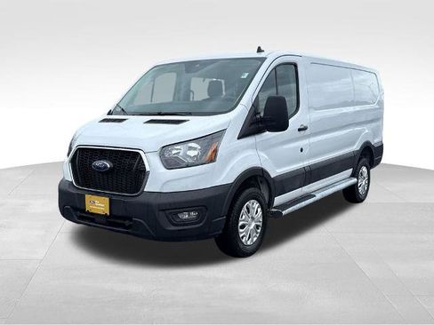 Certified 2025 Ford Transit 250 Low Roof w/ Exterior Upgrade Package RWD image 2