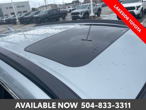 Used 2024 Toyota Corolla Cross AWD Hybrid w/ Convenience Package image 9