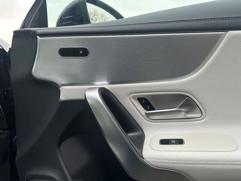 Certified 2022 Mercedes-Benz CLA 250 4MATIC image 21