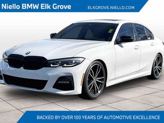 Used 2022 BMW 330i xDrive Sedan w/ M Sport Package video 1